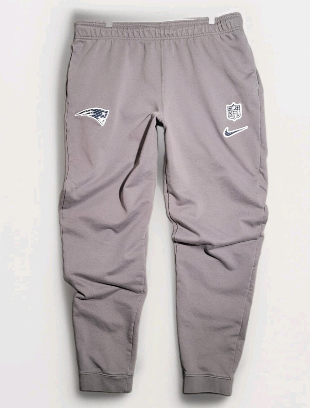 Nike New England Patriots Gray Dri-FIT Pants Men’s Size L NFL Football Season